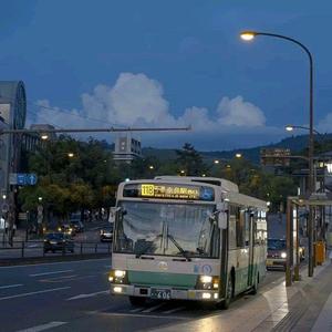 光屁股美女捅阴道网站
